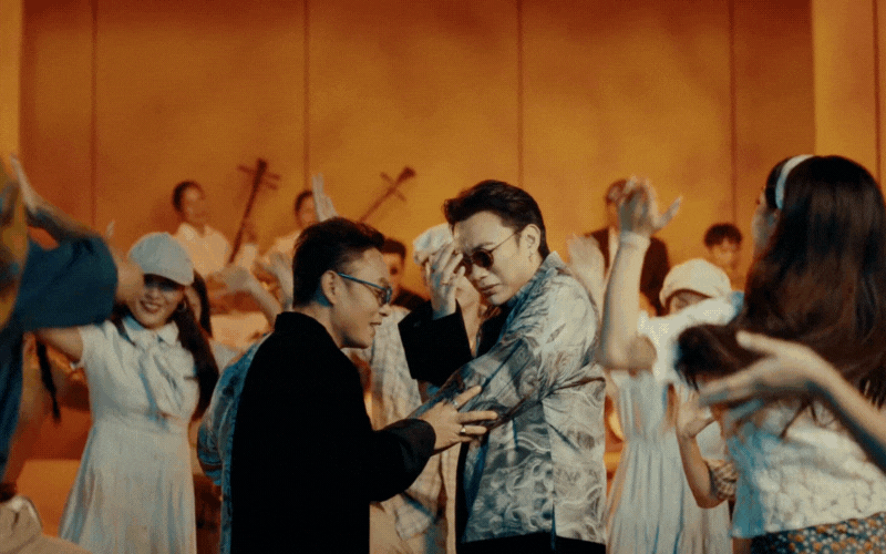 Mục Hạ Vô Nhân của Soobin Hoàng Sơn gây bão mạng, giới trẻ dù chưa 1 lần nghe xẩm cũng phải thốt lên: Mục Hạ Vô Nhân của Soobin Hoàng Sơn gây bão mạng, giới trẻ dù chưa 1 lần nghe xẩm cũng phải thốt lên: