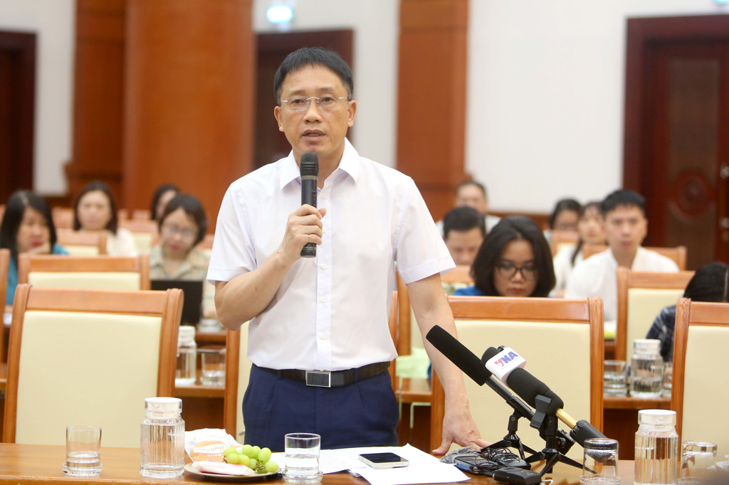 Phó Cục trưởng Cục Thuế: Hộ kinh doanh càng công khai, càng minh bạch thì sẽ không gặp phải tình huống vi phạm hành chính- Ảnh 1. Phó Cục trưởng Cục Thuế: Hộ kinh doanh càng công khai, càng minh bạch thì sẽ không gặp phải tình huống vi phạm hành chính- Ảnh 1.