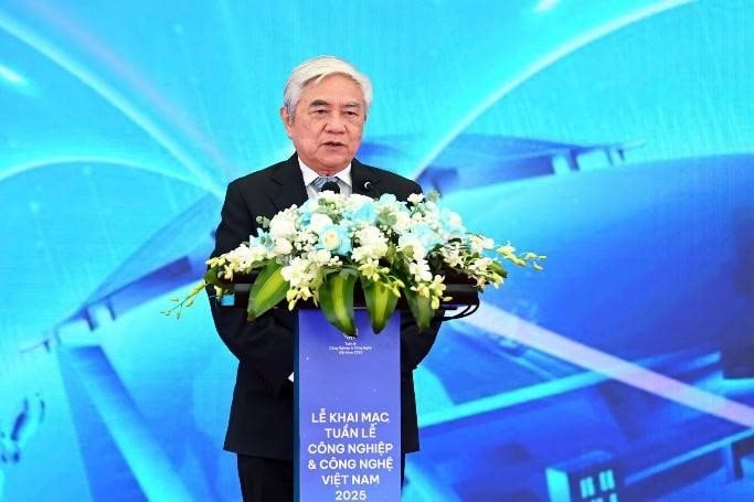 Hàng trăm gian hàng của doanh nghiệp Việt Nam và Mỹ, Đức, Nhật Bản, Hàn Quốc... tham dự  Tuần lễ Công nghiệp và Công nghệ Việt Nam 2025- Ảnh 3.