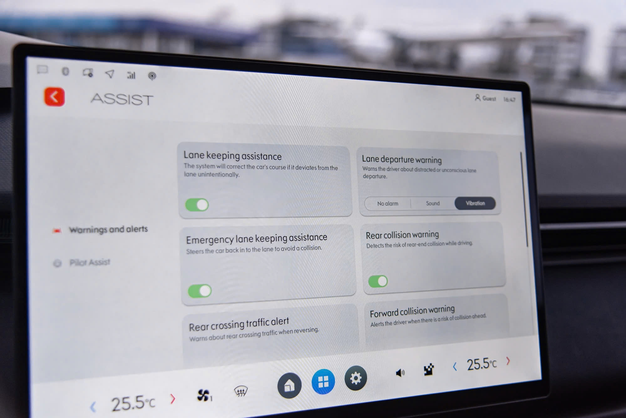 Trải nghiệm Lynk & Co 08: Thiết kế tinh gọn, vận hành êm ái, nhiều tiện nghi hỗ trợ- Ảnh 6.