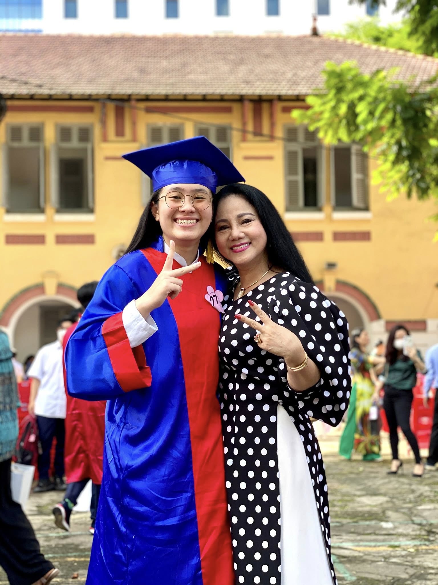 "Nữ hoàng cát-xê" thập niên 90, tiền trải đầy nhà, 3 lần đổ vỡ tình cảm: Tuổi 61 sống an yên một mình- Ảnh 3.