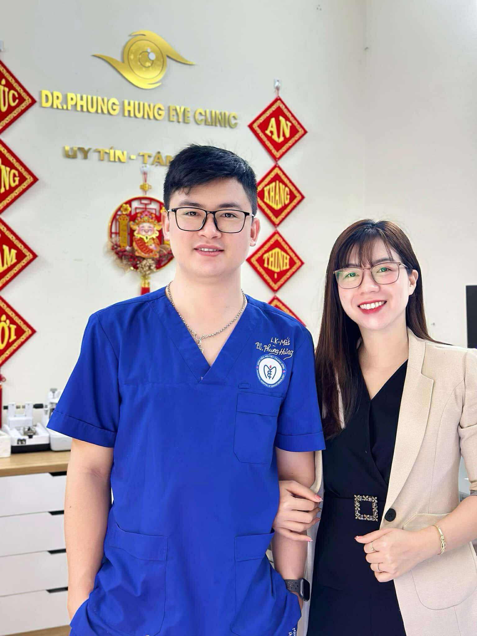 Cựu thí sinh Olympia visual như nam thần, giờ là bác sĩ 4 lần lên truyền hình, vợ đẹp tiết lộ: "Khoe ảnh vui vui, ai dè... HOT"- Ảnh 5. Cựu thí sinh Olympia visual như nam thần, giờ là bác sĩ 4 lần lên truyền hình, vợ đẹp tiết lộ: "Khoe ảnh vui vui, ai dè... HOT"- Ảnh 5.