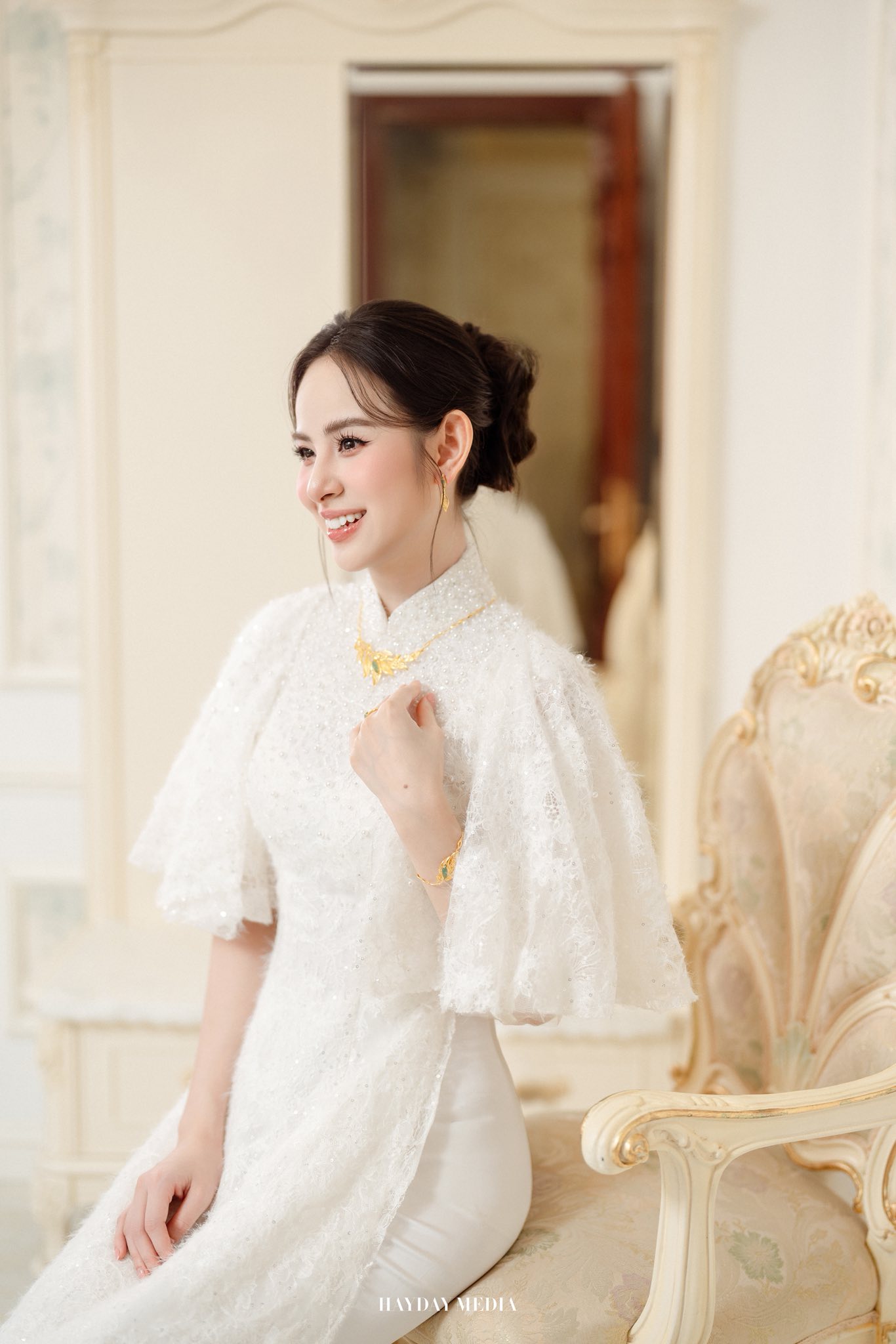 Bên trong biệt thự xa hoa Hương Liên sống trước khi về làm dâu cựu Chủ tịch tập đoàn- Ảnh 2.