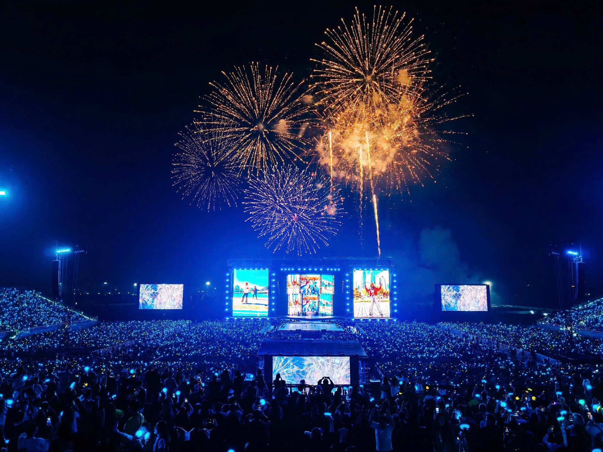 Khi sao Việt đu concert 