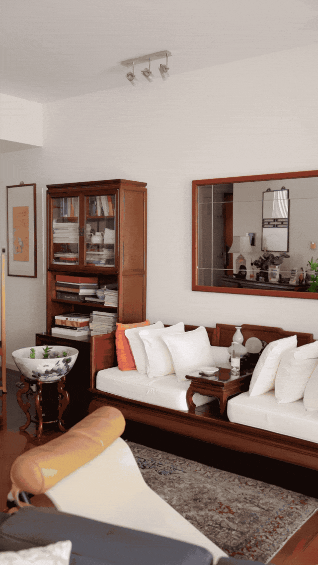 Bán đồ nội thất được 700 tỷ đồng, người phụ nữ U70 tận hưởng cuộc sống 1 mình trong căn nhà 100m2 ở thành phố “tấc đất tấc vàng”- Ảnh 1.