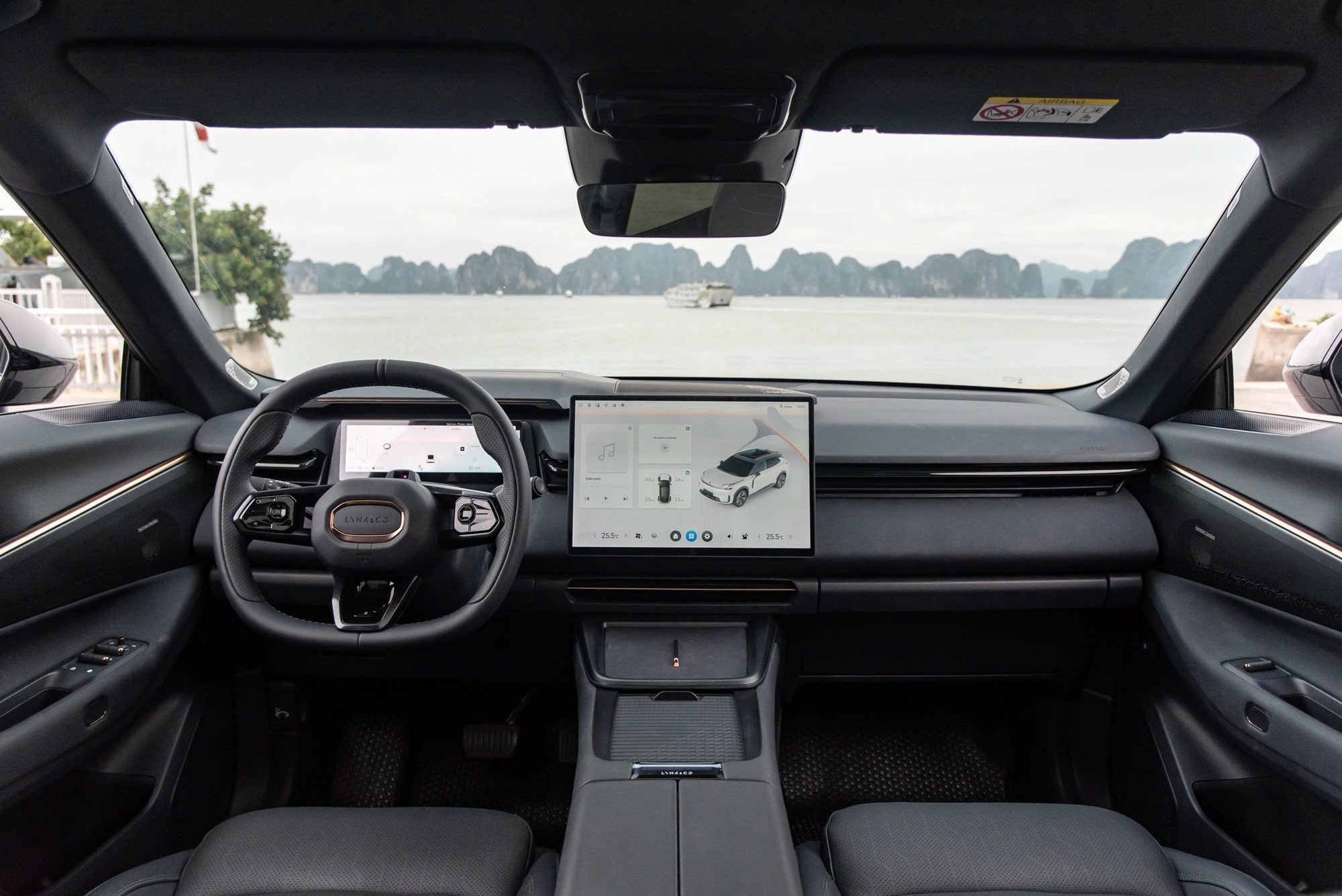 Trải nghiệm Lynk & Co 08: Thiết kế tinh gọn, vận hành êm ái, nhiều tiện nghi hỗ trợ- Ảnh 5.