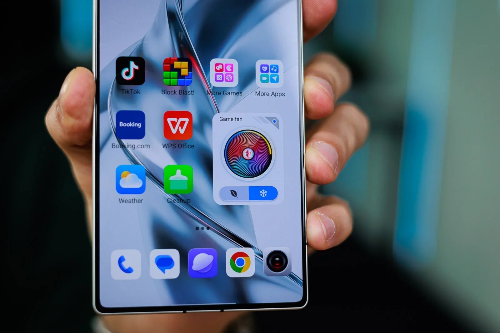 Chuyên gia review: "Lần đầu dùng thử chiếc điện thoại pin 7.500mAh này, tôi quên luôn cả việc cắm sạc"- Ảnh 4.