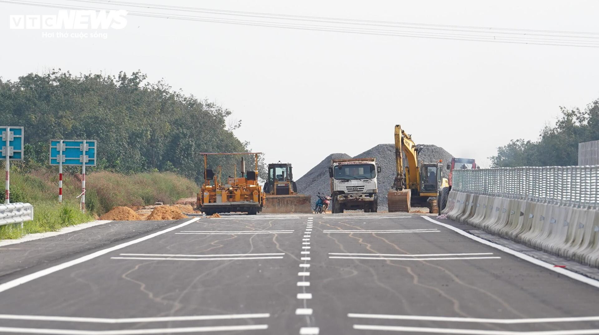 Cận kề ngày thông xe, cao tốc Biên Hòa - Vũng Tàu qua Đồng Nai hiện ra sao?- Ảnh 13.