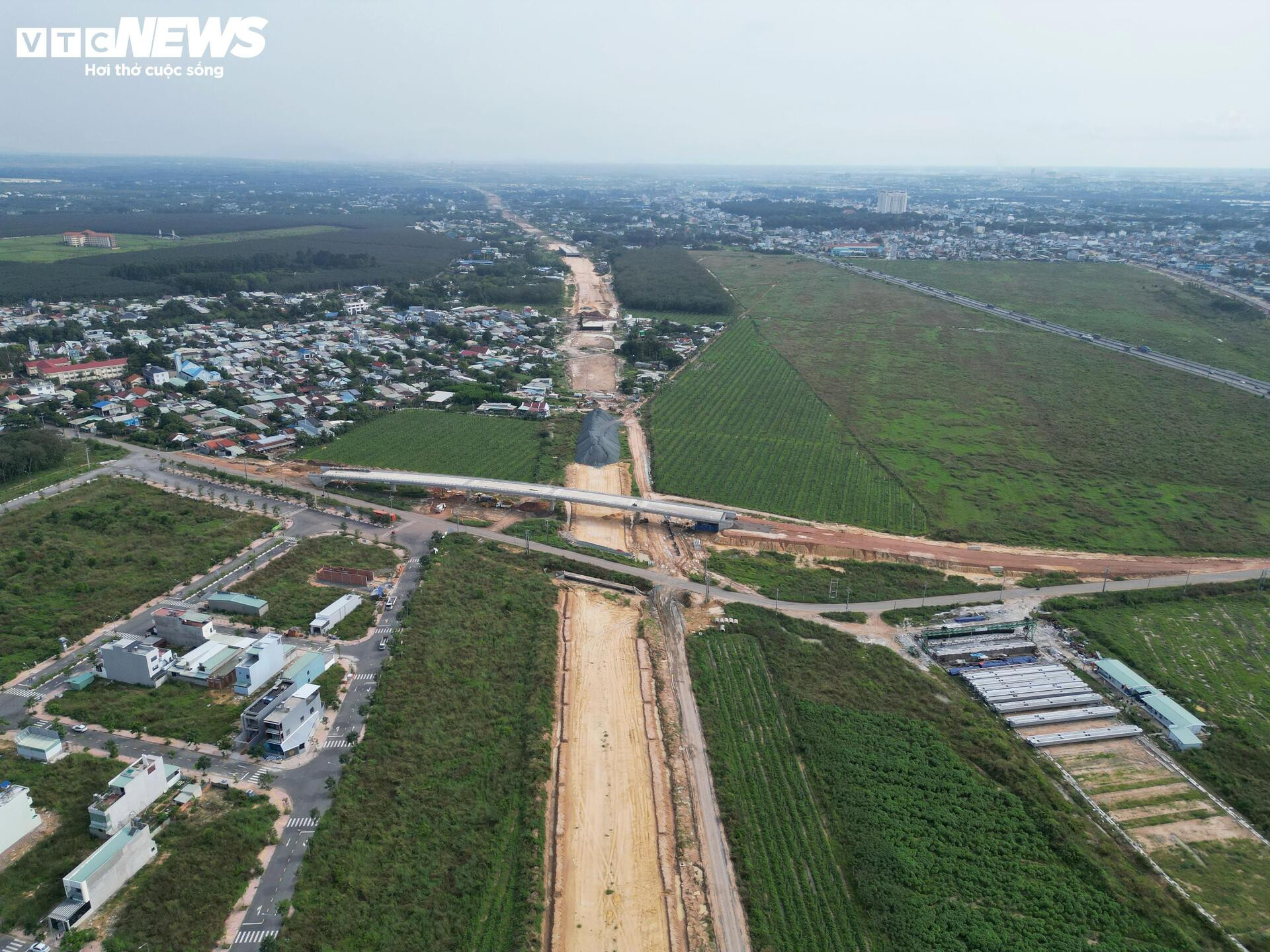 Cận kề ngày thông xe, cao tốc Biên Hòa - Vũng Tàu qua Đồng Nai hiện ra sao?- Ảnh 18.