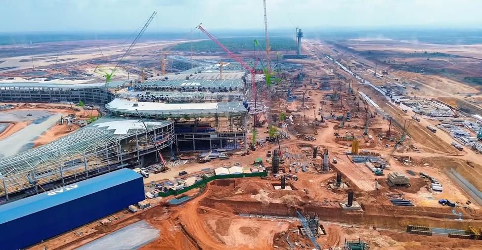 Sân bay Long Thành bước vào giai đoạn thi công “nước rút”, bắt đầu tuyển hàng chục ngàn lao động để “cất cánh” nửa đầu năm 2026- Ảnh 1.