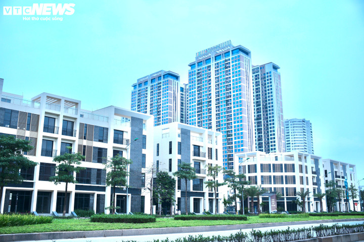 Lãi suất tiết kiệm tăng, thị trường bất động sản chịu tác động gì?- Ảnh 1.