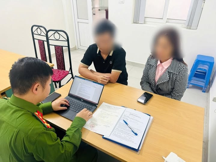 Công an Hà Nội thông tin vụ người phụ nữ tố bị khách sạn 'bùng' phòng dù đã thanh toán tiền- Ảnh 1.