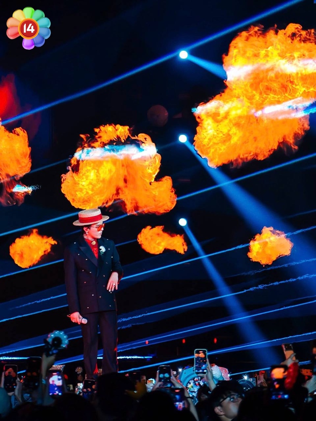 100 nghìn người đến concert G-DRAGON tại Hà Nội: Show quốc tế có lượng khán giả lớn nhất Việt Nam- Ảnh 9.