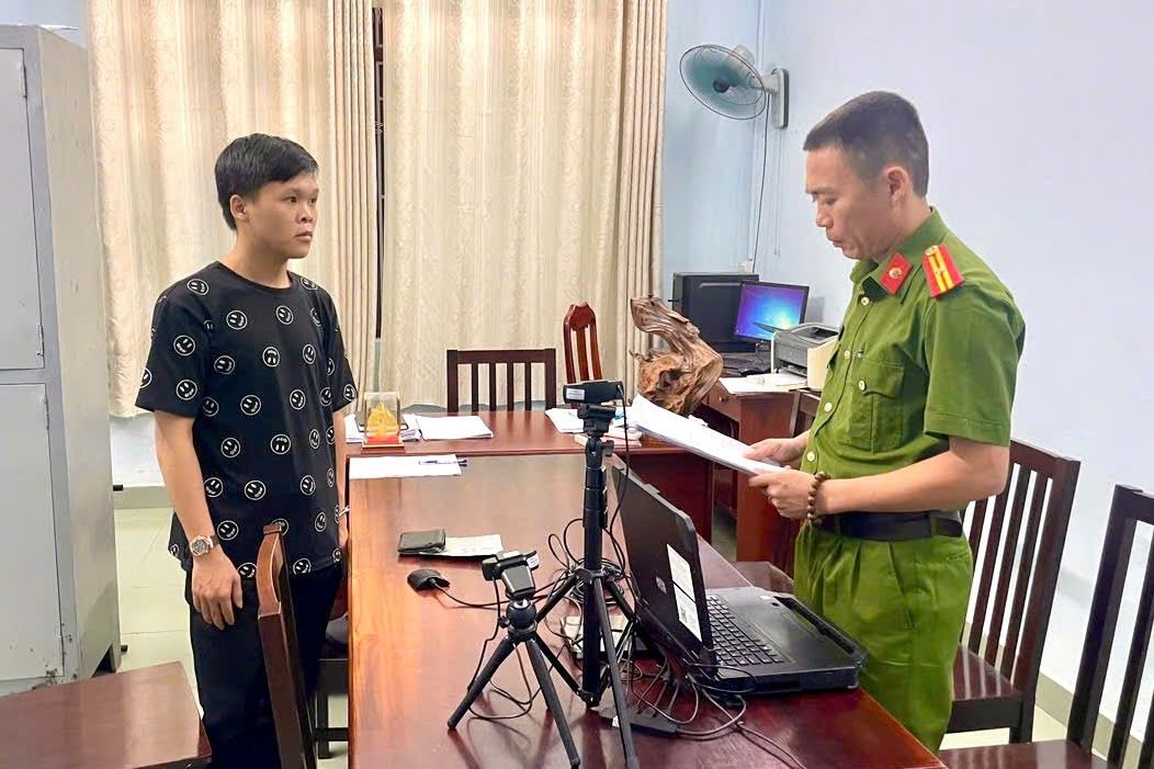 Bắt Trương Ngọc Quang sinh năm 2003- Ảnh 1.