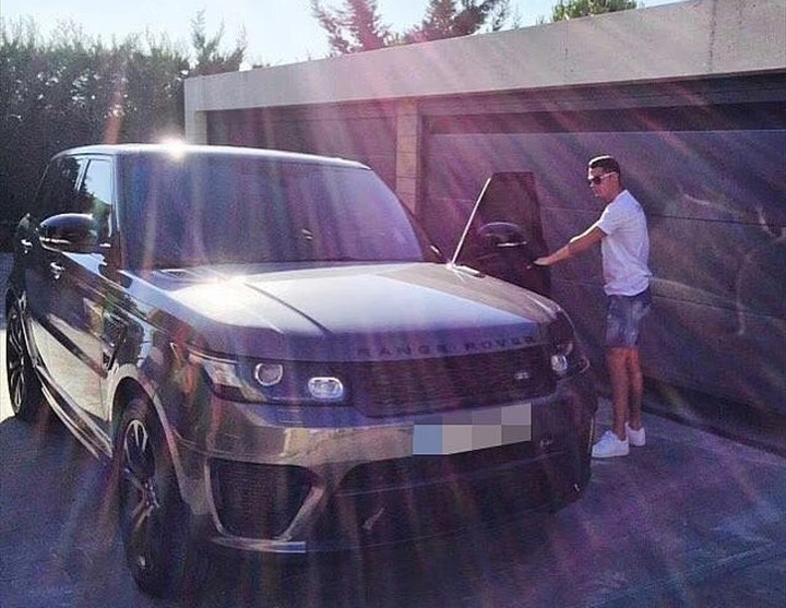 Bộ sưu tập siêu xe đồ sộ của Cristiano Ronaldo- Ảnh 5.