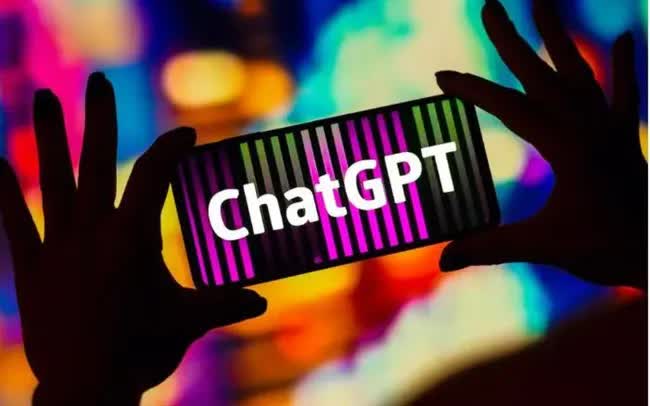 &quot;ChatGPT vừa là bạn thân vừa là kẻ thù&quot;- Ảnh 1.