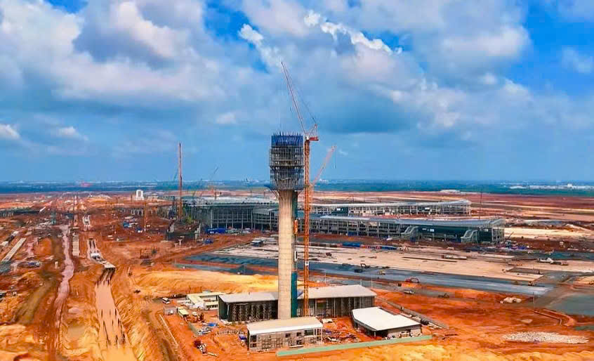 "Bộ não" 3.500 tỷ đồng tại siêu dự án 16 tỷ USD sắp hoàn thành, chuẩn bị cho ngày trọng đại sau 3 năm đón Thủ tướng thị sát- Ảnh 2. Dự án 16 tỷ USD lập kỷ lục 3 năm 8 lần đón Thủ tướng thị sát: Sắp hoàn thành