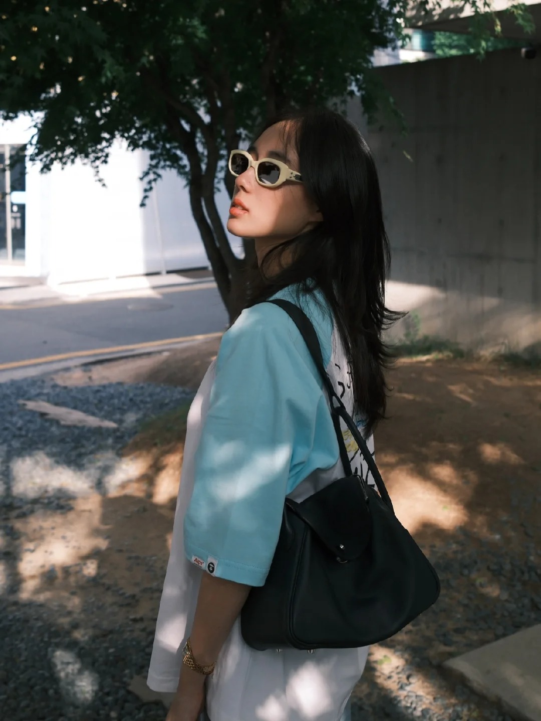 Chân dung cô giáo tiểu học có hơn tài sản 2.000 tỷ- Ảnh 11. Chân dung cô giáo tiểu học có hơn tài sản 2.000 tỷ- Ảnh 11.