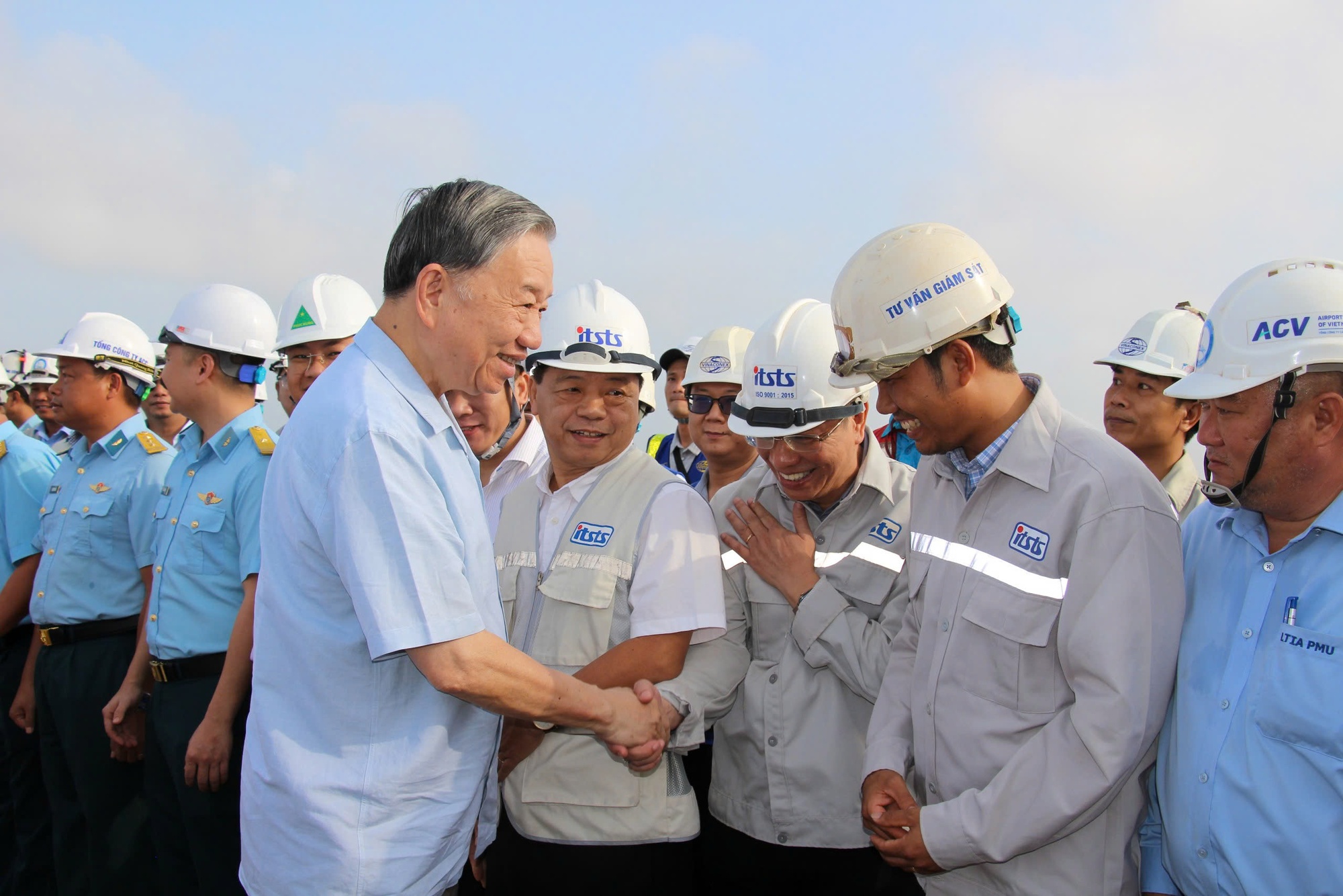 Tổng Bí thư Tô Lâm kiểm tra dự án sân bay Long Thành- Ảnh 1.