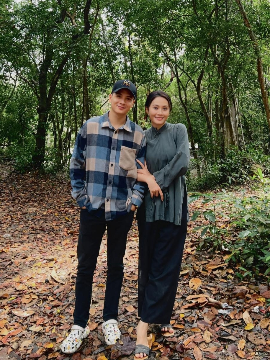 Sao nữ Vbiz tái hôn với bạn trai làm nhân viên văn phòng- Ảnh 8. Sao nữ Vbiz tái hôn với bạn trai làm nhân viên văn phòng- Ảnh 8.