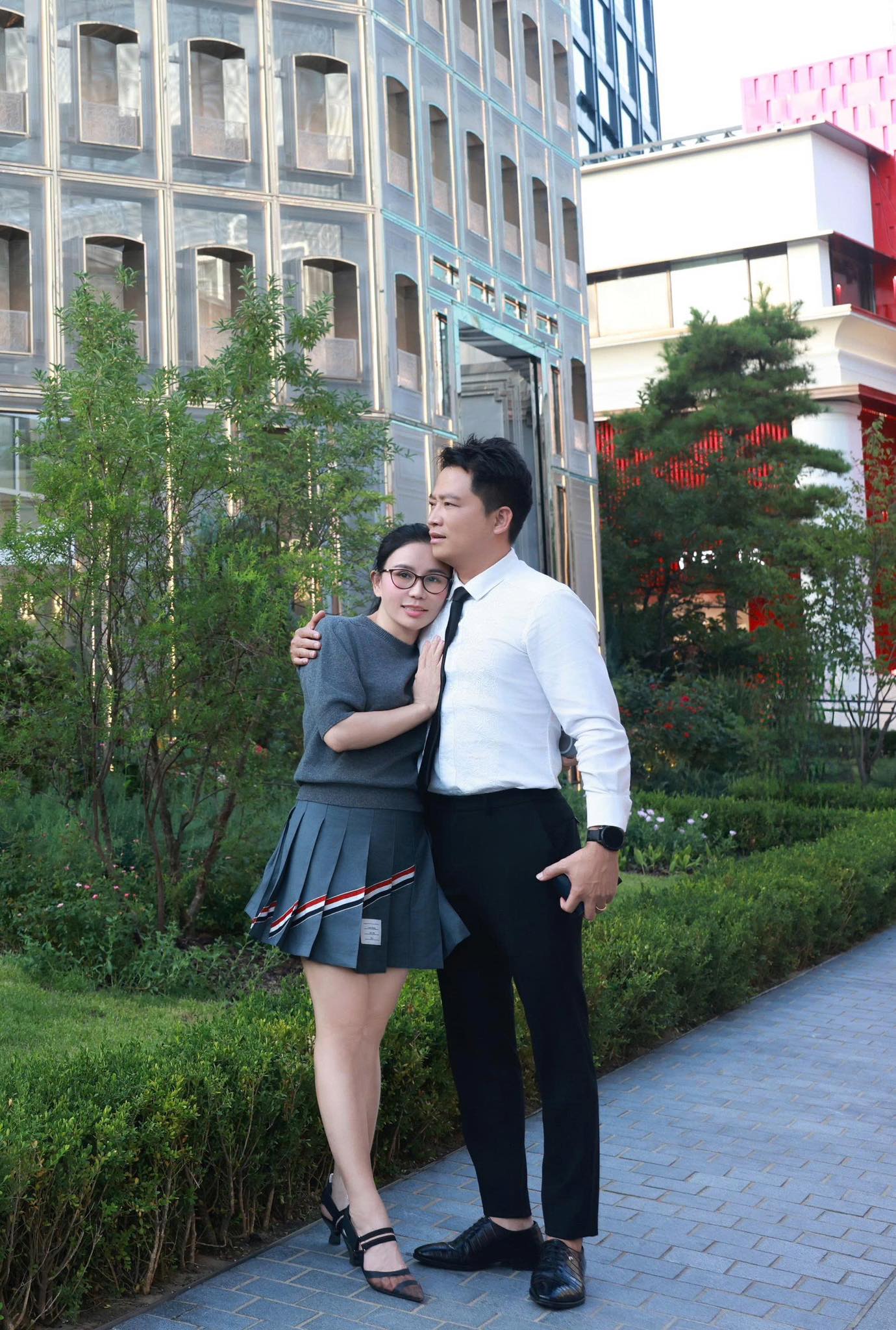 Doanh nhân Hoàng Kim Khánh - chồng kém 10 tuổi của Mailisa là ai?- Ảnh 1. Doanh nhân Hoàng Kim Khánh - chồng kém 10 tuổi của Mailisa là ai?- Ảnh 1.