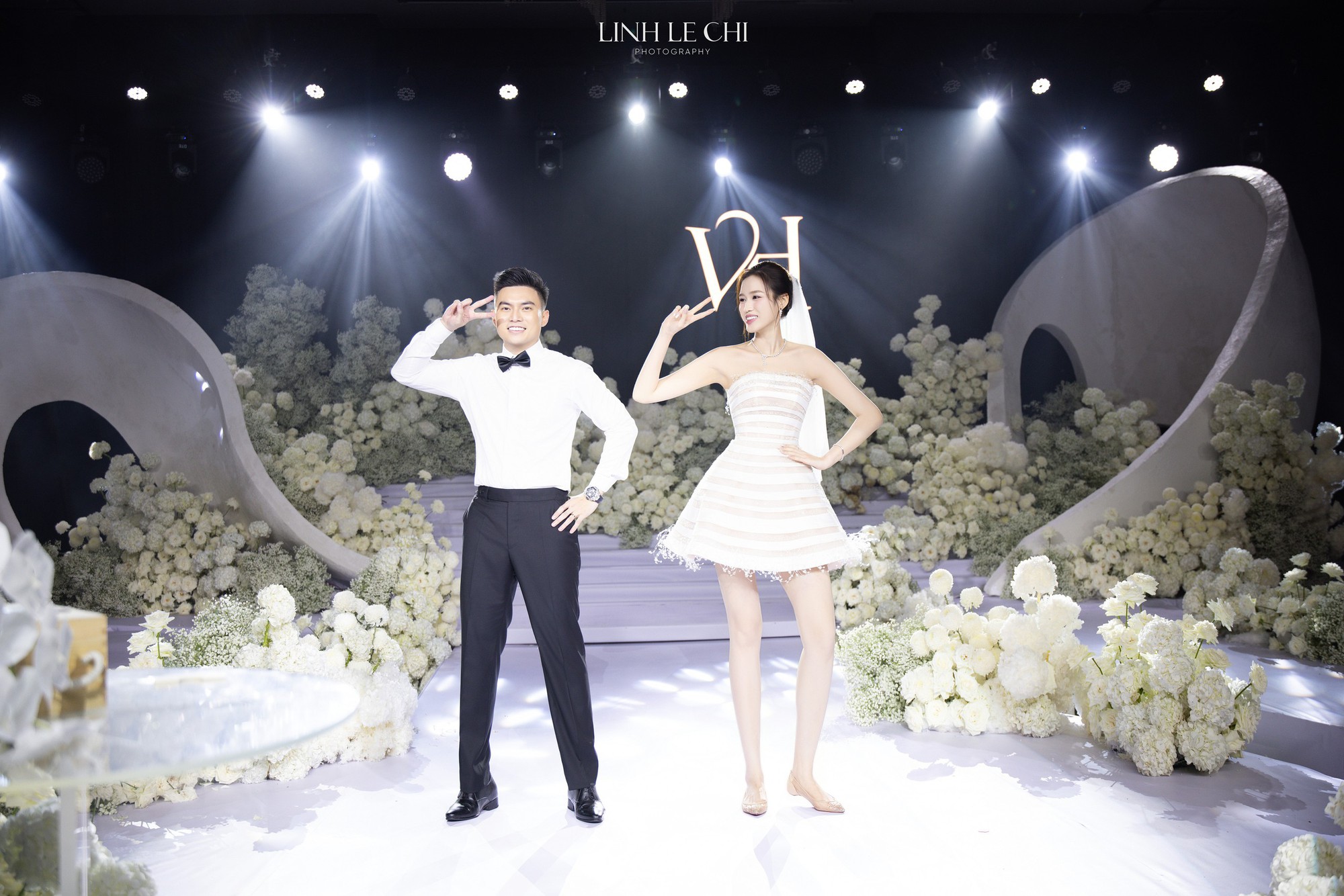 24 giây Tổng giám đốc Viết Vương 24 giây Tổng giám đốc Viết Vương