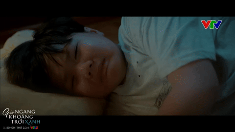 Sao nhí Gió Ngang Khoảng Trời Xanh thoại 1 câu khiến triệu người khóc nghẹn, diễn đỉnh không thua gì Phương Oanh- Ảnh 2. Sao nhí Gió Ngang Khoảng Trời Xanh thoại 1 câu khiến triệu người khóc nghẹn, diễn đỉnh không thua gì Phương Oanh- Ảnh 2.