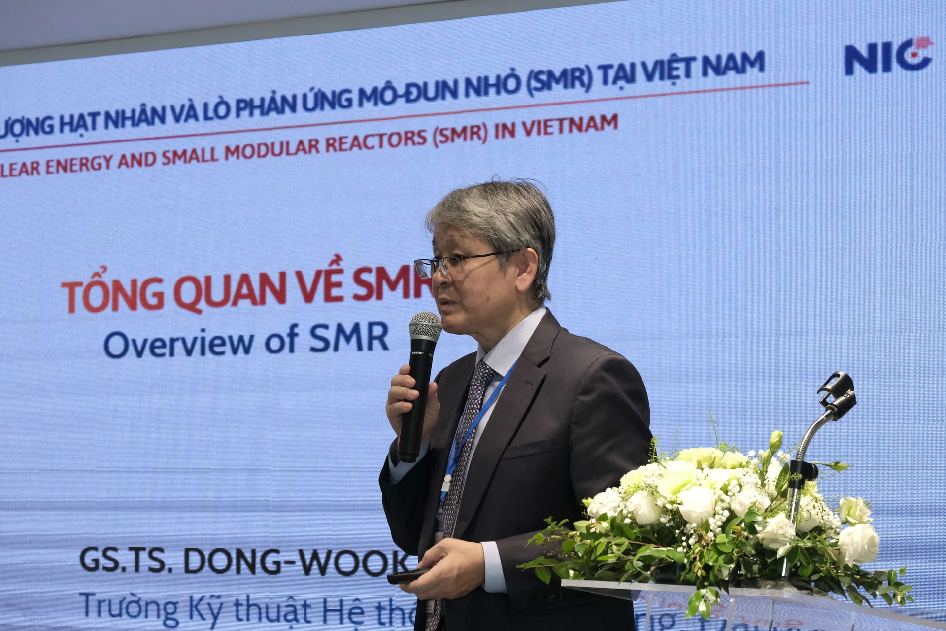 "Việt Nam đang có 2 điều rất tuyệt vời để phát triển năng lượng hạt nhân, xây lò phản ứng hạt nhân mới"- Ảnh 4.