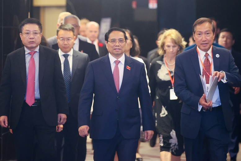 Việt Nam đang nổi lên như một ngôi sao sáng của châu Á- Ảnh 1.