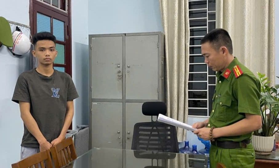 Bắt Trần Phạm Phú Quang sinh năm 2006- Ảnh 1.