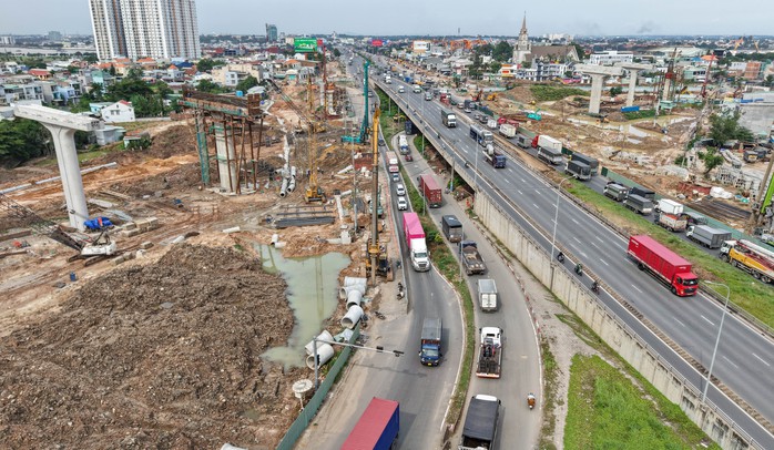 Sắp khởi công 4 dự án lớn ở cửa ngõ TP HCM- Ảnh 1.