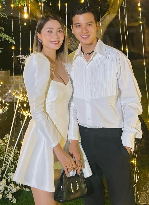 Sao nữ Vbiz tái hôn với bạn trai làm nhân viên văn phòng- Ảnh 9. Sao nữ Vbiz tái hôn với bạn trai làm nhân viên văn phòng- Ảnh 9.