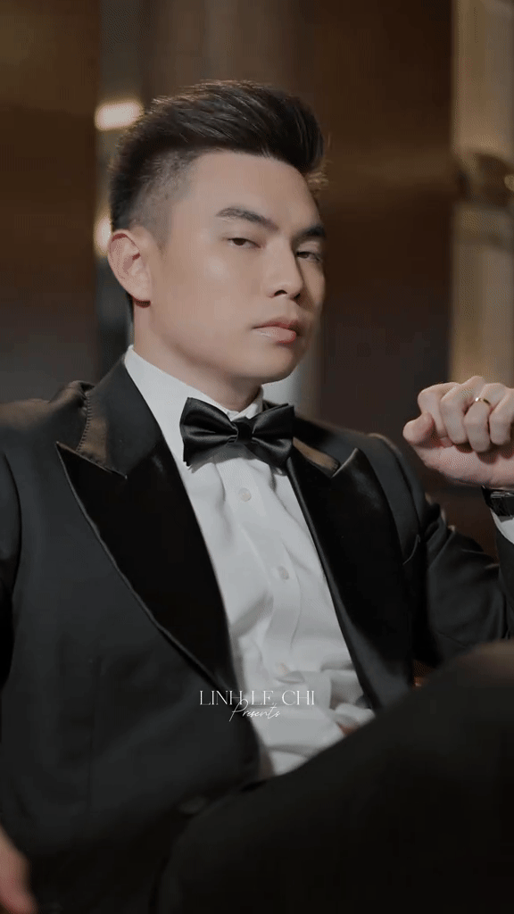 24 giây Tổng giám đốc Viết Vương 24 giây Tổng giám đốc Viết Vương