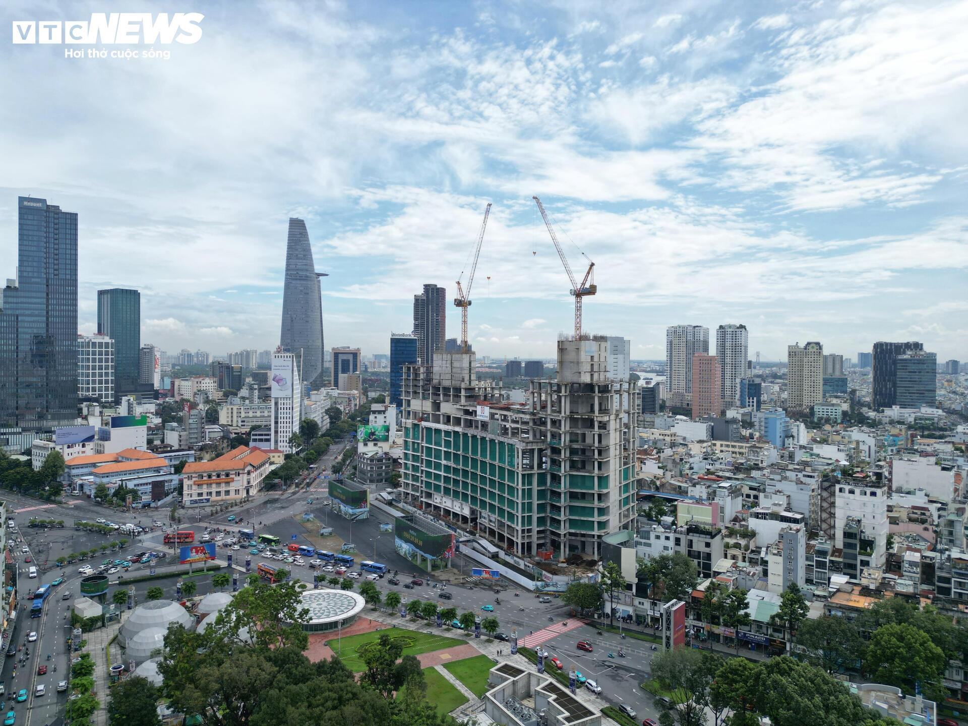 Cận cảnh cao ốc vị trí 'kim cương' được bà Trương Mỹ Lan xin tiếp tục đầu tư- Ảnh 7.