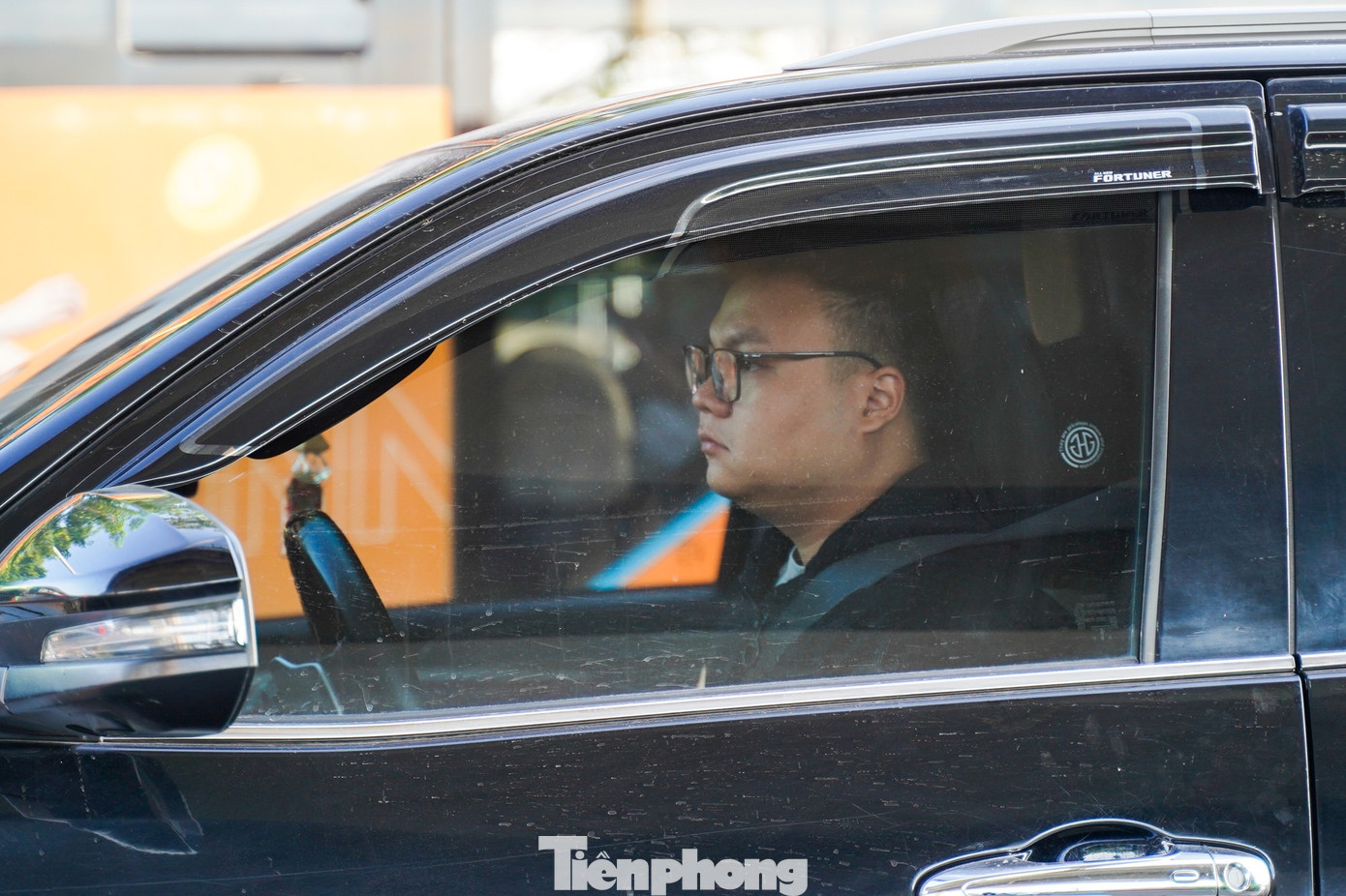 Hà Nội: Ùn tắc kéo dài tại các lối lên Cầu Vĩnh Tuy giờ cao điểm sáng- Ảnh 17.