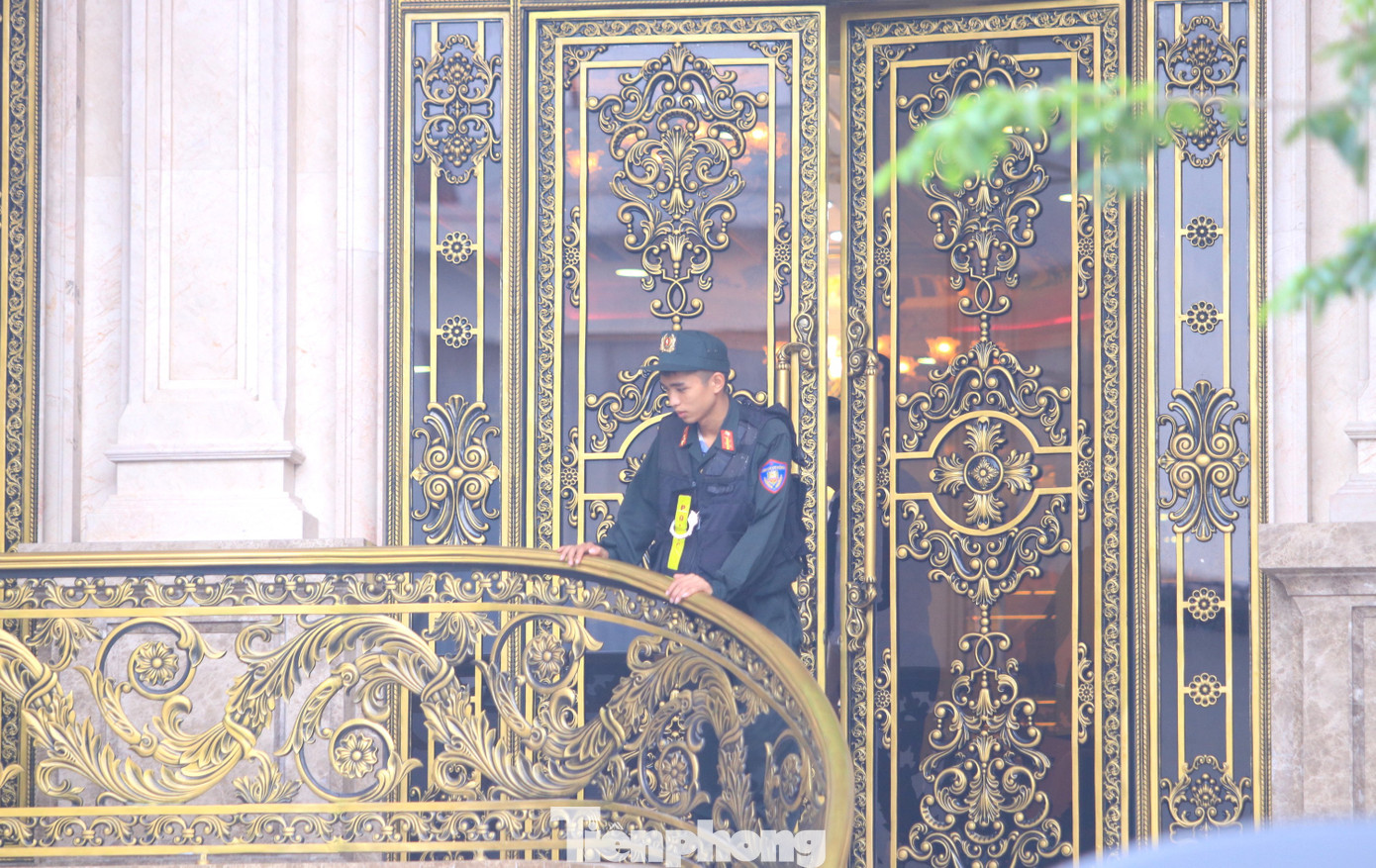 CẬP NHẬT: Công an đồng loạt có mặt tại nhiều cơ sở thuộc hệ thống Thẩm mỹ viện Mailisa- Ảnh 4.