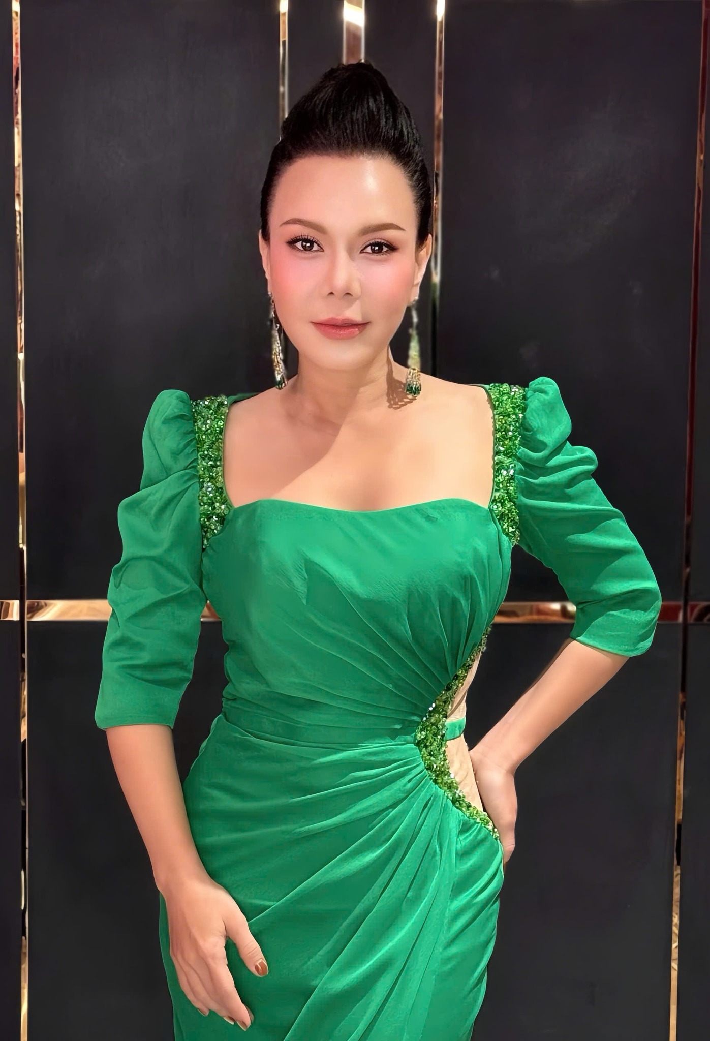 Tình hình hiện tại của Việt Hương- Ảnh 3.