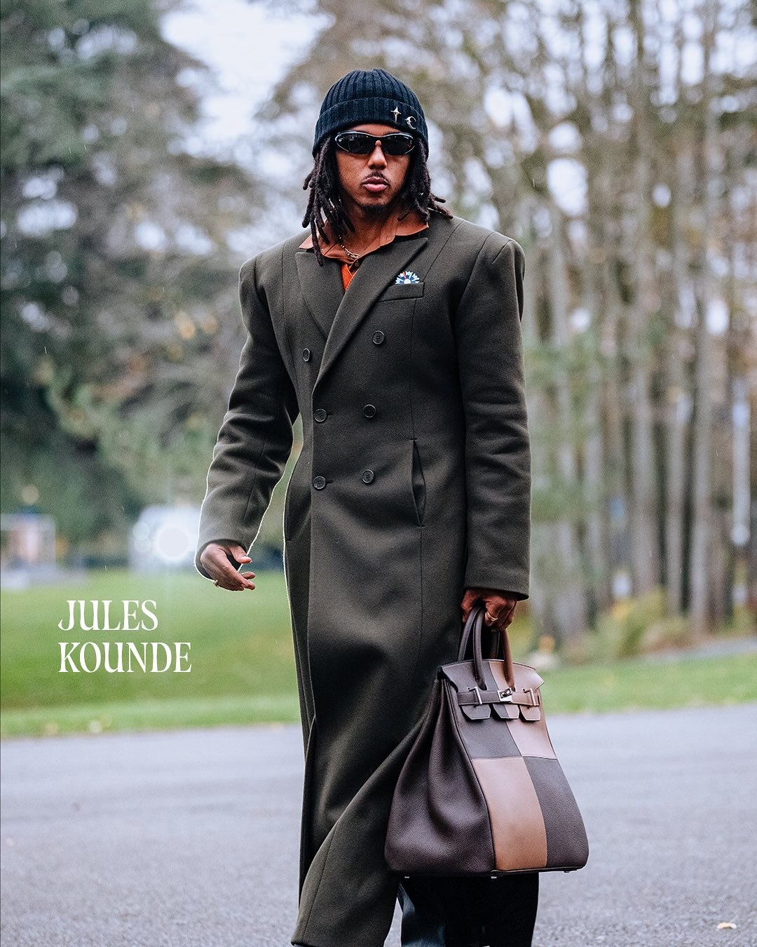 MXH bất ngờ về đội bóng mặc đẹp nhất thế giới: Biết cầu thủ giàu rồi nhưng trình chơi đồ hiệu quá "khét"- Ảnh 2.