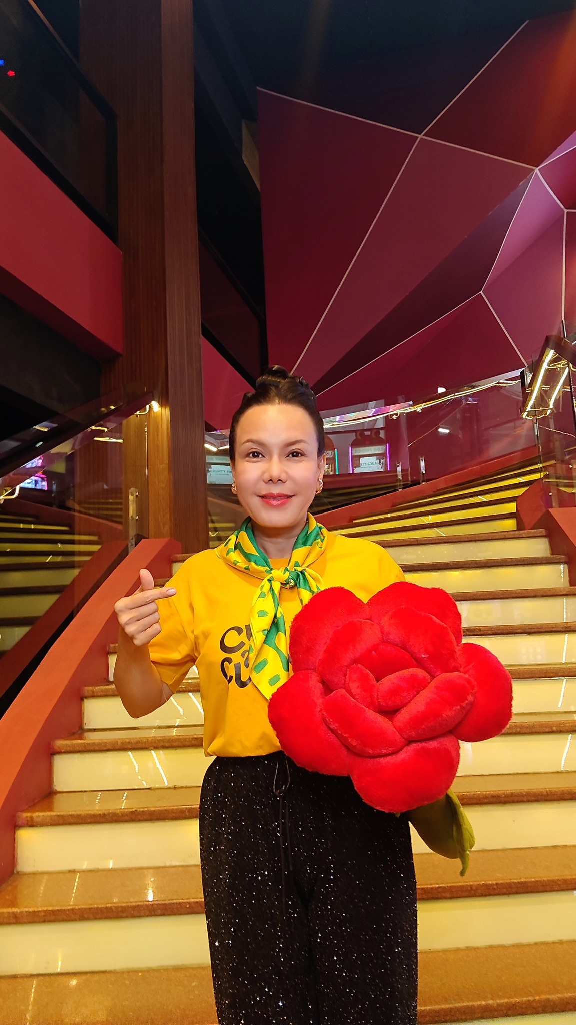 Tình hình hiện tại của Việt Hương- Ảnh 2.