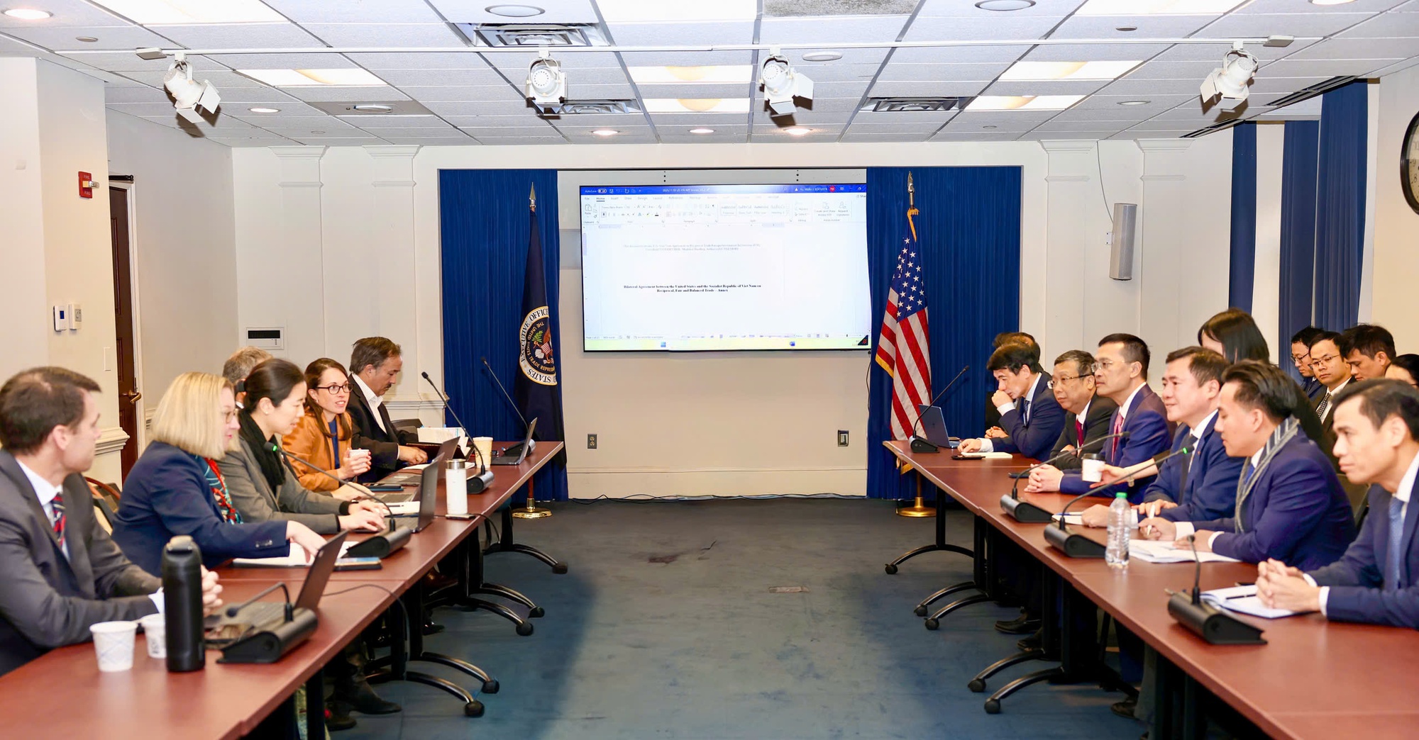 Việt Nam - Mỹ thống nhất sớm hoàn tất Hiệp định thương mại đối ứng- Ảnh 1.