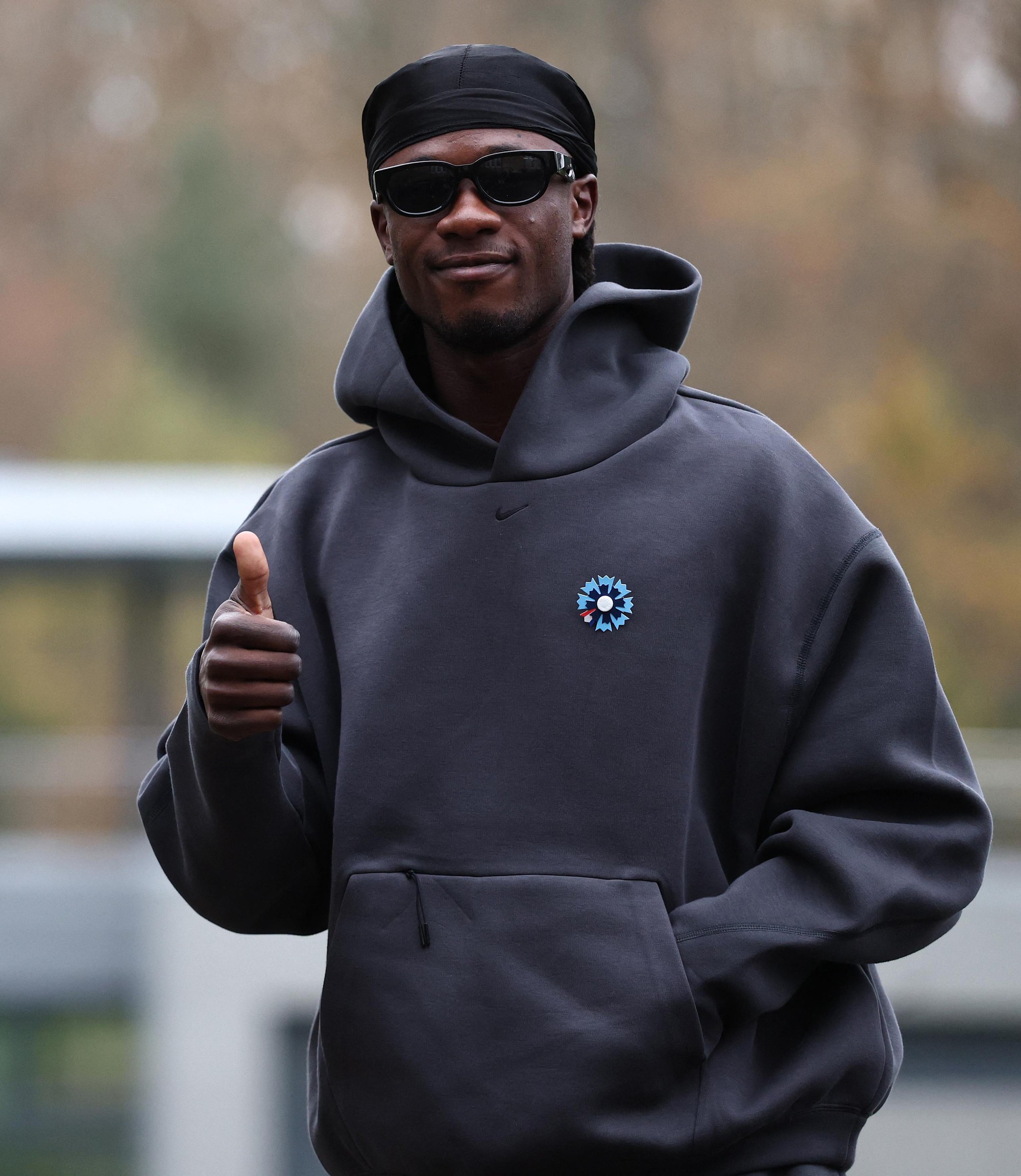 MXH bất ngờ về đội bóng mặc đẹp nhất thế giới: Biết cầu thủ giàu rồi nhưng trình chơi đồ hiệu quá "khét"- Ảnh 14.