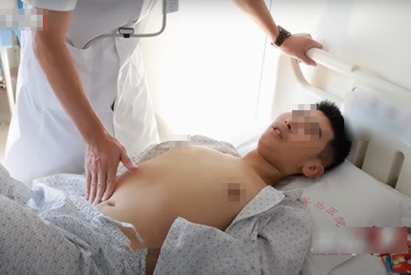 Chàng trai 30 tuổi trí tuệ tụt xuống như trẻ lên 3 vì thói quen nhiều người làm hàng đêm- Ảnh 1.