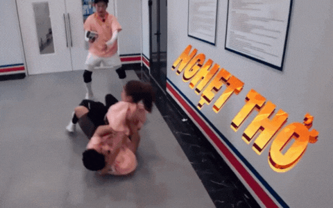 Trấn Thành vô cùng "đáng sợ"- Ảnh 4. Trấn Thành vô cùng "đáng sợ"- Ảnh 4.