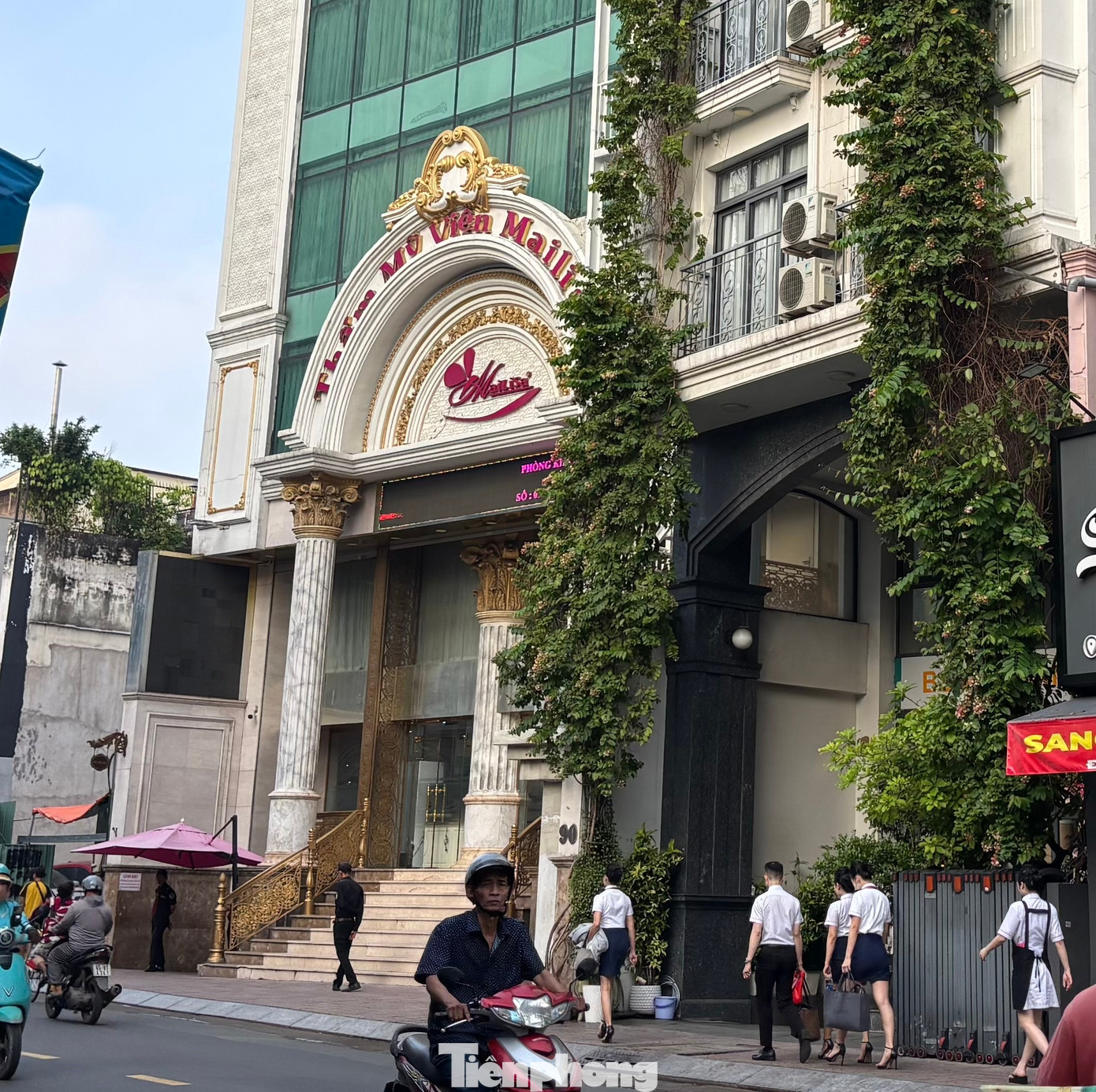 Thẩm mỹ viện Mailisa mở cửa trở lại sau một ngày bị khám xét, lượng khách thưa vắng- Ảnh 1.