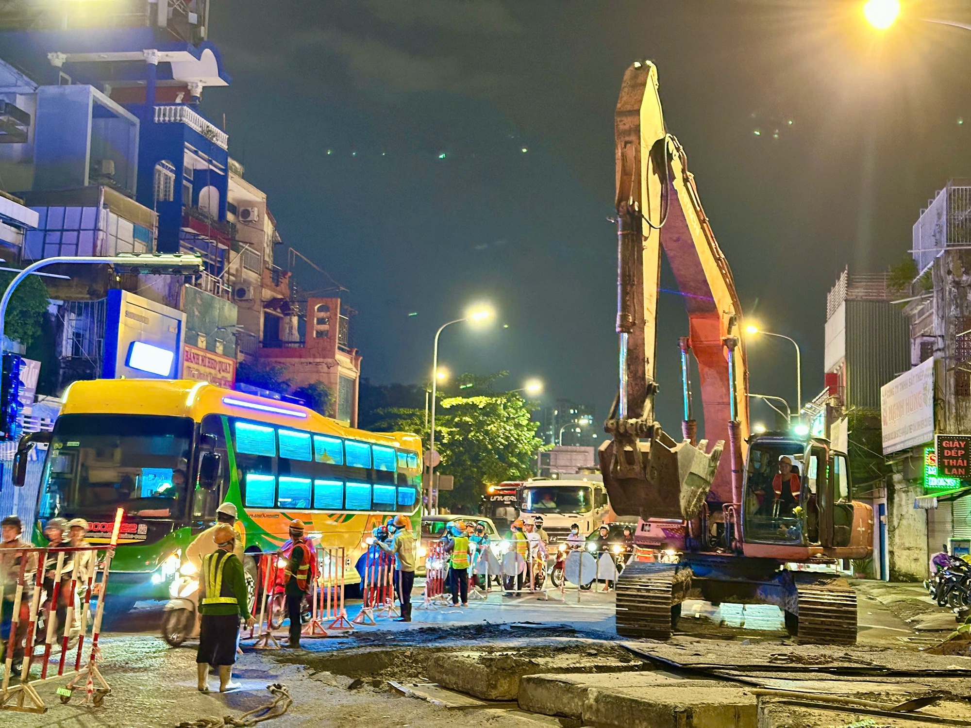 Metro số 2: Thi công đêm, chuẩn bị khởi công tháng 1-2026- Ảnh 2.