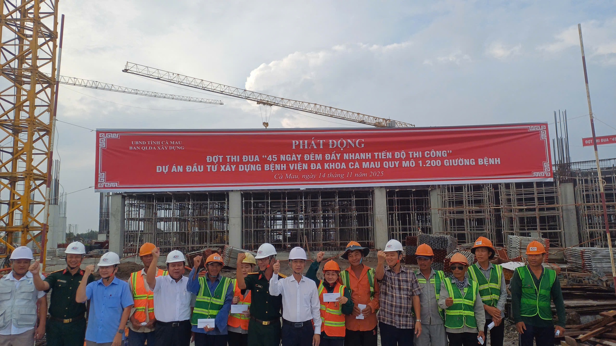 Lãnh đạo tỉnh Cà Mau đề nghị làm việc bằng cả trái tim để hoàn thành dự án hơn 3.300 tỉ đồng- Ảnh 1.