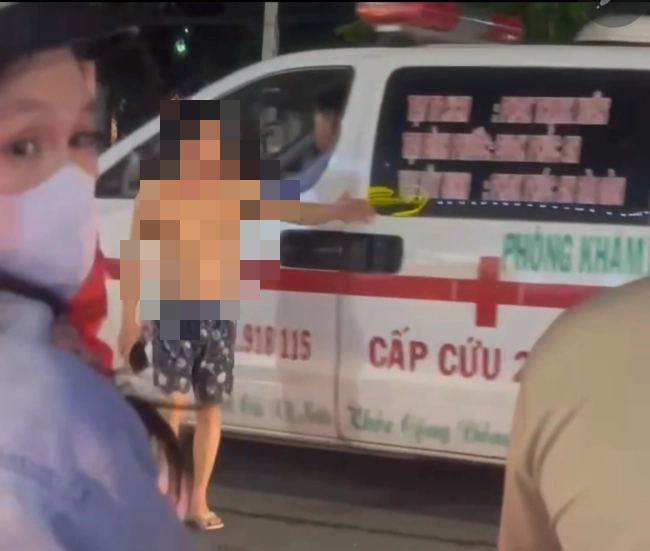 Một cán bộ công an ở TP HCM bị tai nạn giao thông tử vong- Ảnh 1.