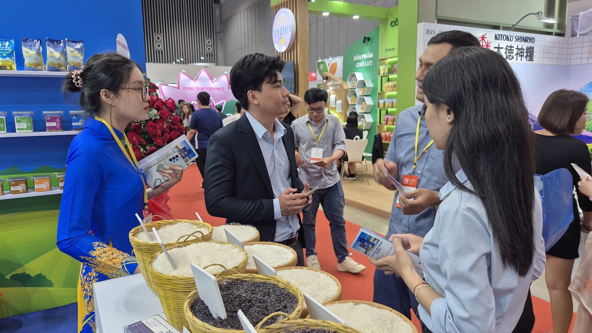 Gạo xuất khẩu Việt Nam trước thách thức mới- Ảnh 1. Gạo xuất khẩu Việt Nam trước thách thức mới- Ảnh 1.