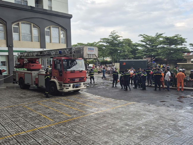 CLIP: Cháy chung cư Dream Home Palace ở TP HCM- Ảnh 2.