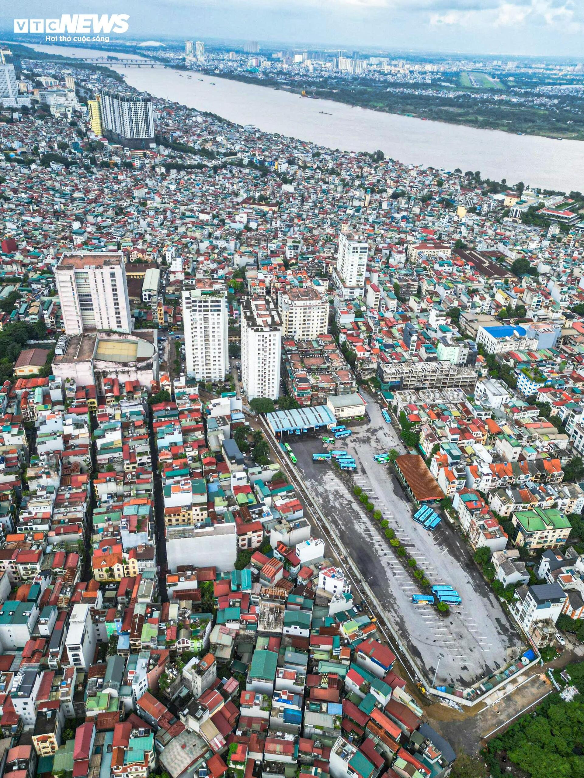 Tuyến đường hơn 83 tỷ lách giữa hai tòa chung cư ở Hà Nội giờ ra sao?- Ảnh 11.